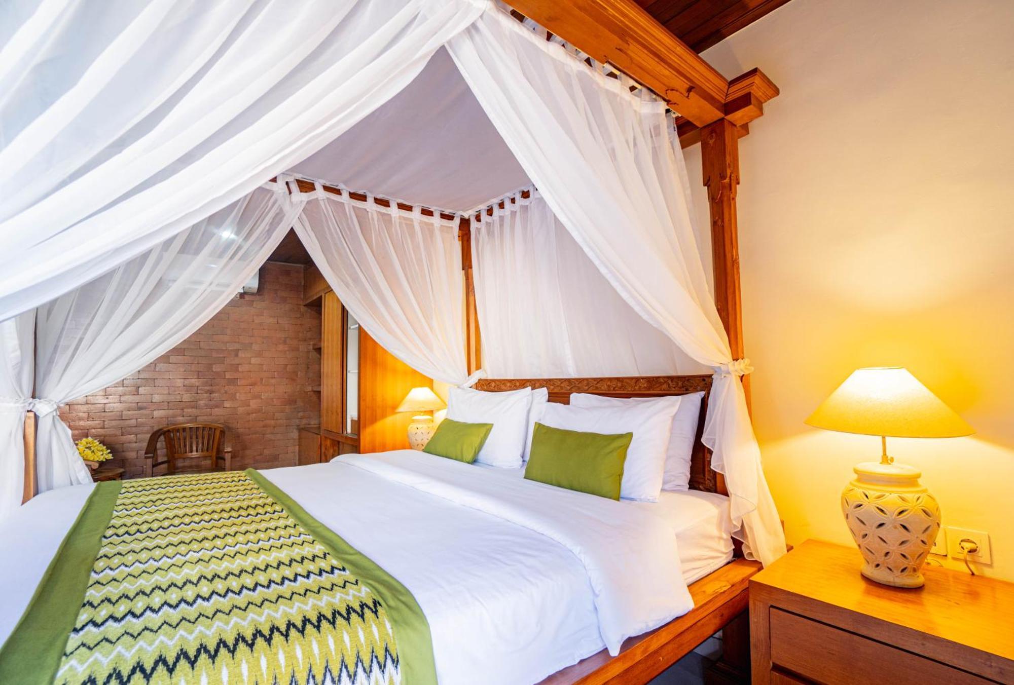 Wina Holiday Villa Kuta Lombok Exteriér fotografie